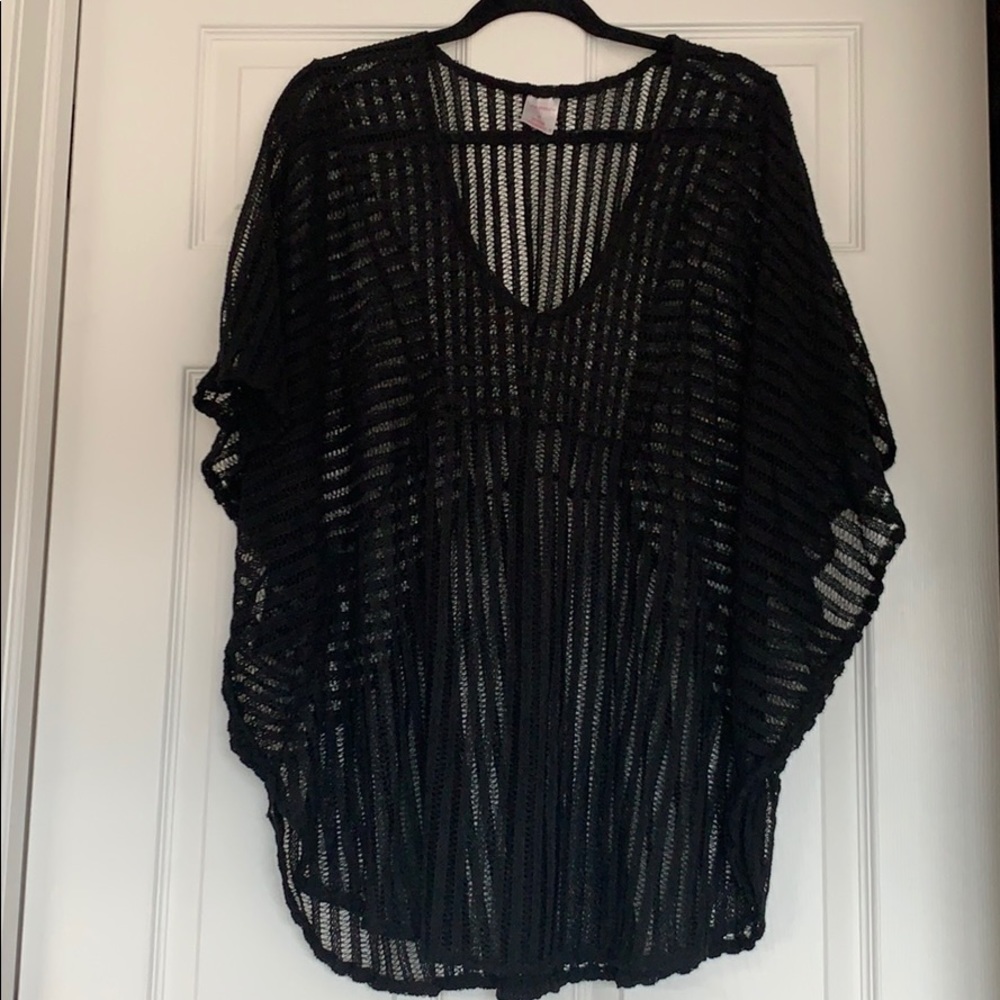 XHILARATION COVER UP WORN INCE PERFECT
